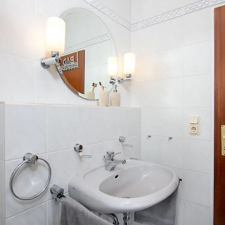 Seebaer By Interhome Norddeich (Norden)