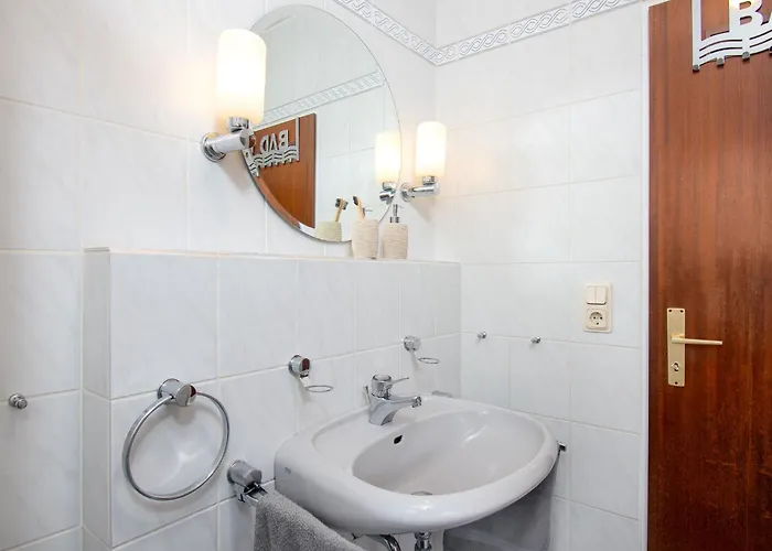 Seebaer By Interhome Norddeich (Norden)